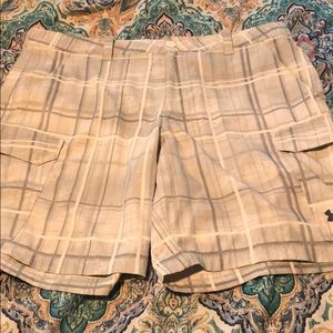 Men’s Under Armour UA cargo shorts